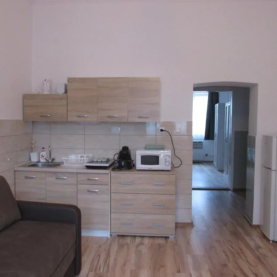 Lizy Apartman location