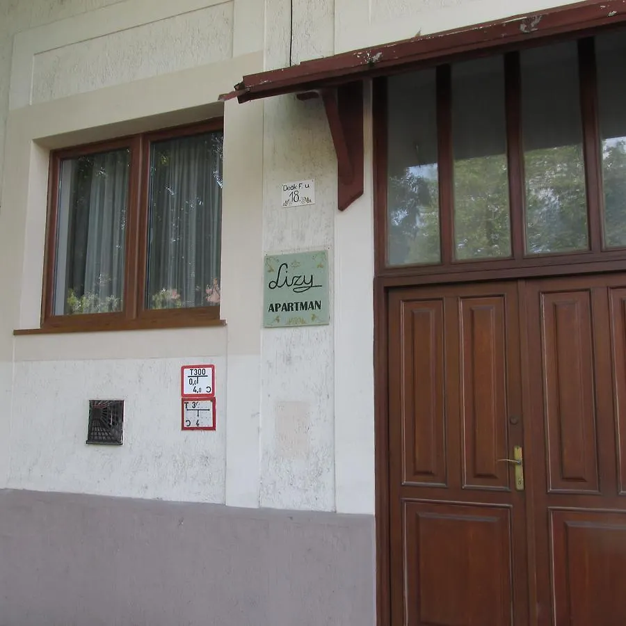 Lizy Apartman Apartment Eger